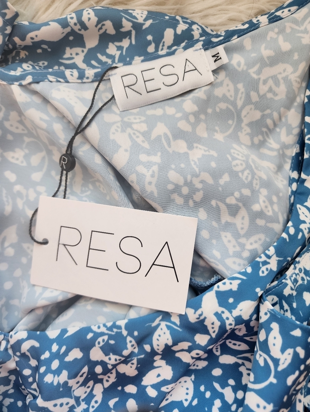 RESA FRANKIE MINI SLEVELESS FLORAL DRESS IN IRIS WOMENS SIZE MEDIUM - Picture 3 of 15